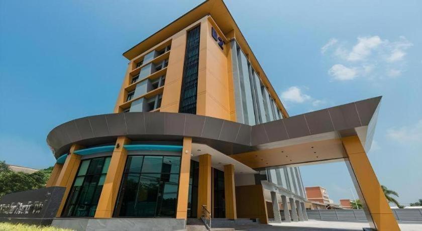 B2 Surat Thani Premier Hotel المظهر الخارجي الصورة